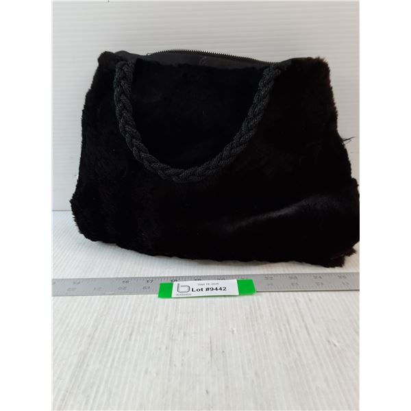 Black Purse- Needs Repairs