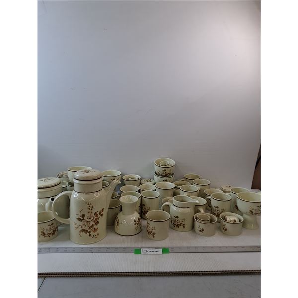 Royal Doulton 1970s Ravel Dishes  -  PICK UP