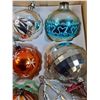 Image 4 : (6) Vintage Christmas Tree Ornaments in Original Boxes