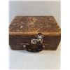Image 2 : Vintage Wooden Case 14x10.5x7" - Lock Mechanism Broken