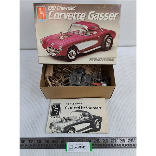 ERTL AMT 1:25 Scale 1957 Chev Corvette Gasser Plastic Model Kit