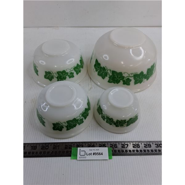 Set of 4 Anchor-Hocking "Green Ivy" Mixing Bowls