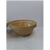 Image 3 : (2) Medalta Mixing/Serving Bowls