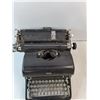 Image 7 : Black Vintage Royal KMM Typewriter- 16" x 18" x 9" - PICK UP