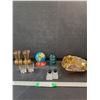 Image 1 : Salt & Pepper Shakers, Globe And Compass, Carnival Glass Dish, (2) Bud Vases