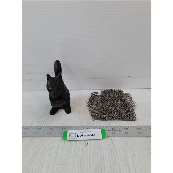 The Ringer Cast Iron Cleaner and Cast Iron Squirrel Nutcracker