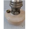 Image 4 : Aladdin Oil Lamp Model E
