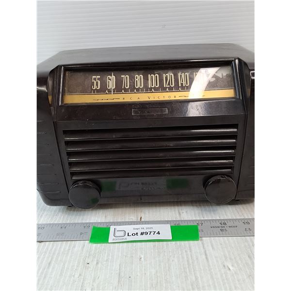 RCA Victor Radio- As Is