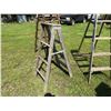 Image 11 : WOOD A-FRAME LADDERS, LOT OF FOUR