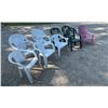 Image 2 : PLASTIC LAWN CHAIRS