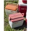 Image 2 : COOLER LOT 1 (RED)