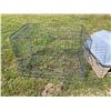 Image 2 : DOGHOUSE AND WIRE KENNEL