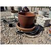 Image 2 : POTS, JUGS, AND MISCELLANEOUS GARDEN DÉCOR