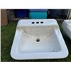 Image 2 : SINKS, PAIR