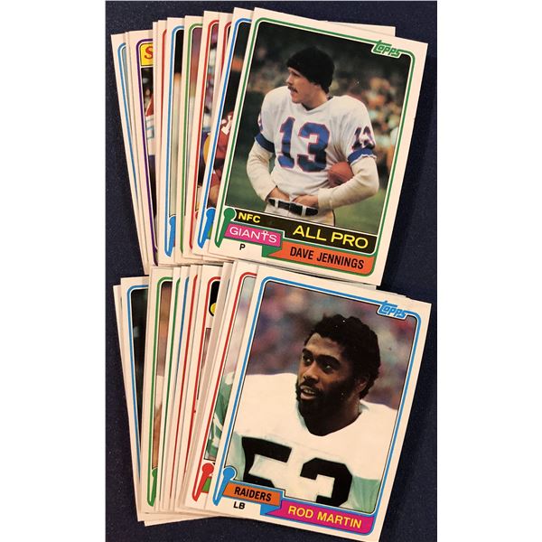 1981 TOPPS NFL COLLECTION - 25 CARDS