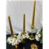 Image 3 : Gold & Floral Candle Decor