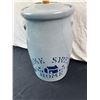Image 2 : Home Sweet Home Pottery Churn