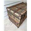 Image 2 : Vintage Wooden Trunk