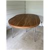 Image 1 : Dining Table