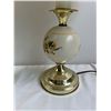 Image 2 : Pair of Vintage Table Lamps