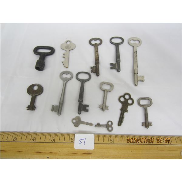 Lot of Skeleton Keys
