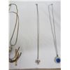 Image 3 : Lot of 3 Chains with Pendants