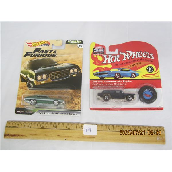 2 Vintage Hot Wheels Sealed  in Packages