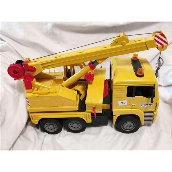 Large man lift truck