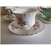 Image 4 : 4 royal albert tea cups and saucers