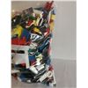 Image 2 : Lot of 4.5 pounds legos