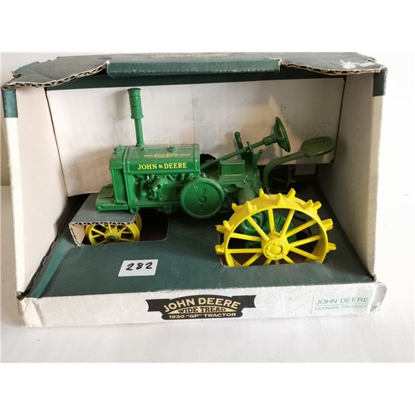 John deere wide tread tractor 1930