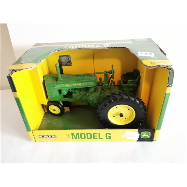 John deere model G 1947 tractor