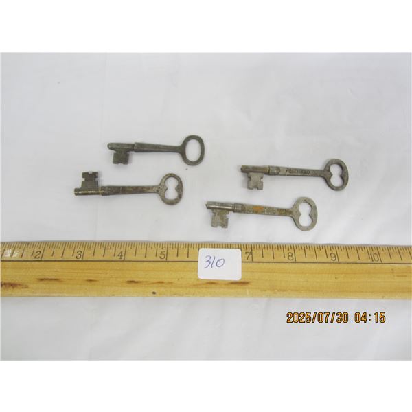 Lot of 4 Antique Skeleton Keys