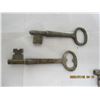 Image 2 : Lot of 4 Antique Skeleton Keys