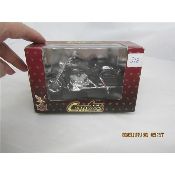 Collectors Edition Die Cast Road Star Motorcycle