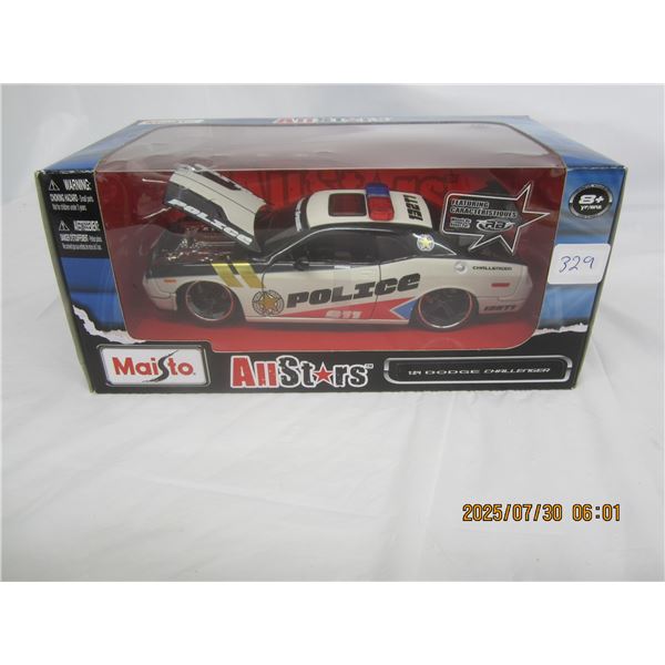 Maisto Police Dodge Challenger Die Cast Car