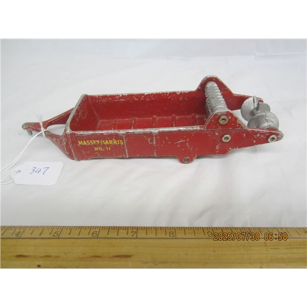 Lincoln Toys Massey Harris No. 11 Manure Spreader Missing Wheels