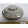 Image 3 : 1930's Ford Car Hub Cap 5 and ½ Inches Across