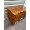 Image 3 : Wash stand, Oak finish - 27W x 15D x 21H - 1920's