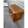 Image 4 : Wash stand, Oak finish - 27W x 15D x 21H - 1920's