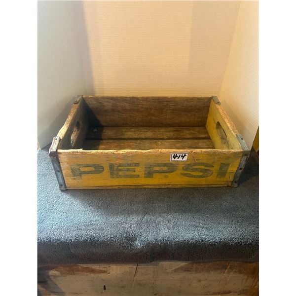 Vintage pepsi bottle crate-24 pack