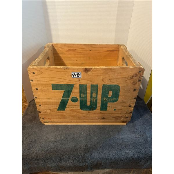 7-up pop crate excellent condition