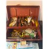 Image 2 : Tackle box + content