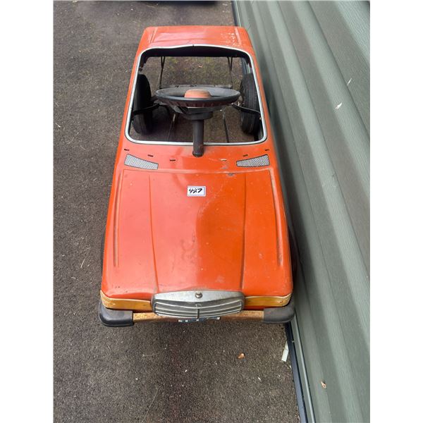 Mercedes pedal car 1989-280SEL- has running gear