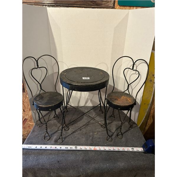 Child/doll ice cream parlor table + 2 chairs-1940's