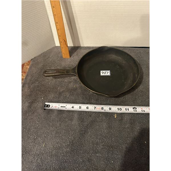 Cast frying pan levcoware