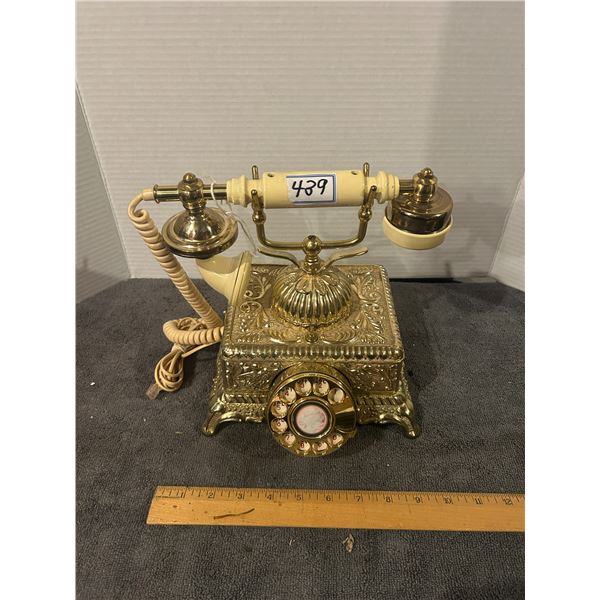 cradle telephone