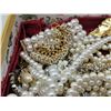 Image 2 : Pearl jewelry lot, lots of items