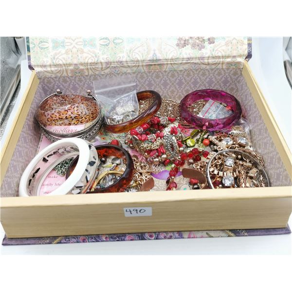 Bracelets jewelry lot