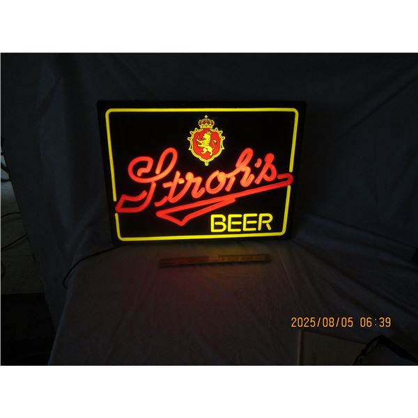 Vintage Light Up Stroh's Beer Sign
